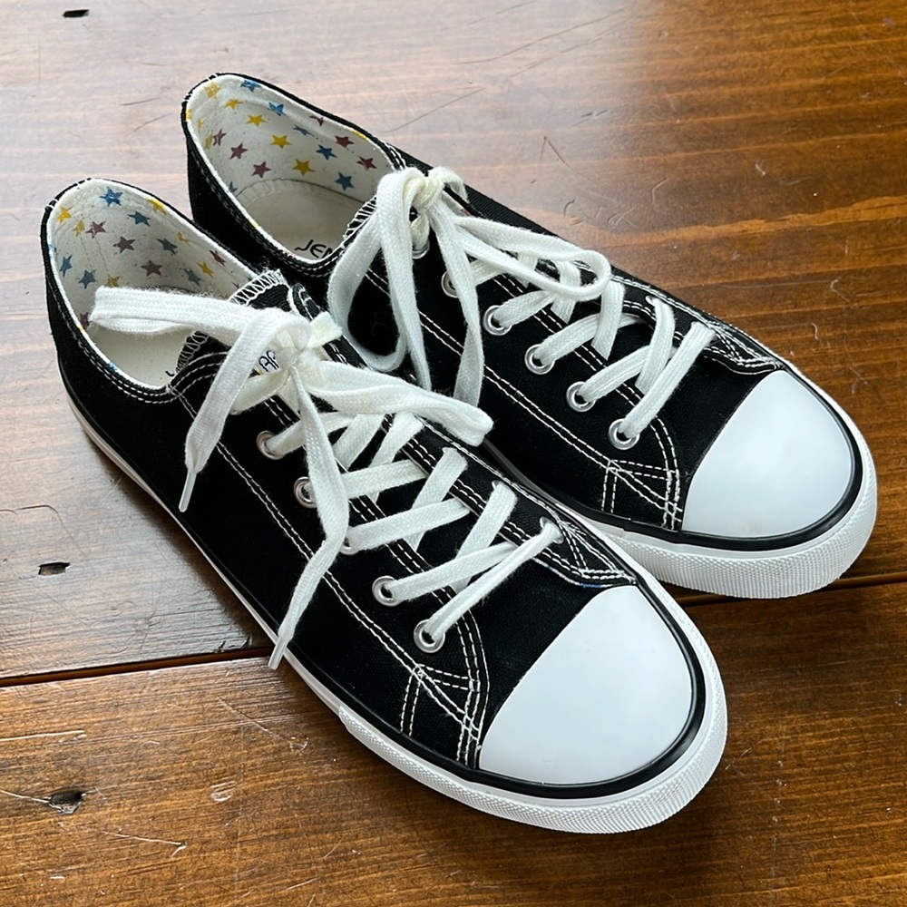 Jenn Ardor Black Canvas Sneakers Sz 9.5
